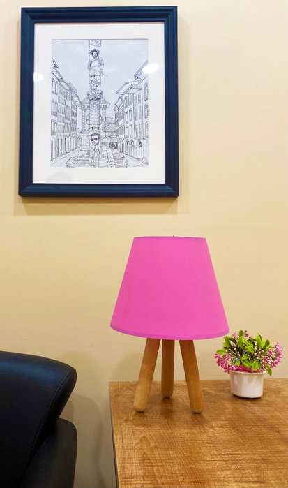 Opviq Lámpara de mesa con pie de madera y pantalla rosa